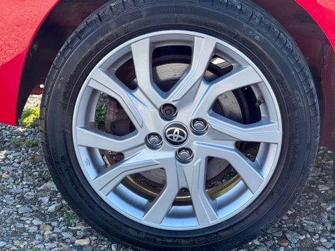 Toyota Yaris VVT-I SPORT 40