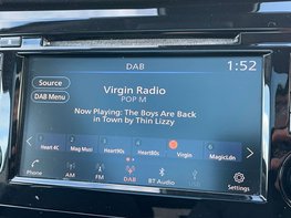 Nissan Qashqai 1.3 Qashqai N-Connecta DiG-T 5dr 36