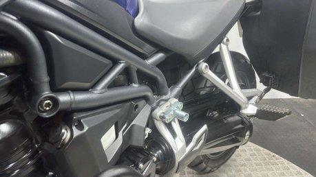 Triumph Explorer 1215 2012 only 25k full luggage arrow exhaust new MOT tourer 7