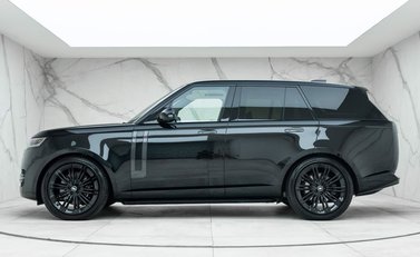 Land Rover Range Rover P530 First Edition 3