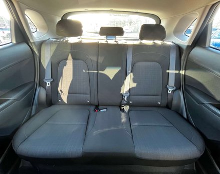 Hyundai KONA 1.6 Kona SE Connect GDi HEV Semi-Auto 5dr 63