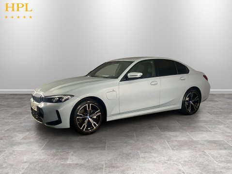 BMW 3 Series 2.0 330e 12kWh M Sport Saloon 4dr Petrol Plug-in Hybrid Auto Euro 6 (s/s) ( 5