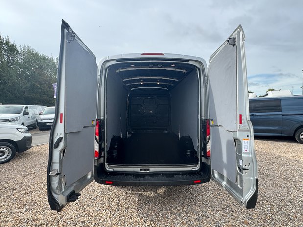 Ford Transit LWB L3H2 Medium Roof Trend 350 Sensors EURO 6 8