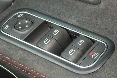 Mercedes-Benz A Class 1.5 A180d AMG Line Saloon 4dr Diesel 7G-DCT Euro 6 (s/s) (116 ps) 33