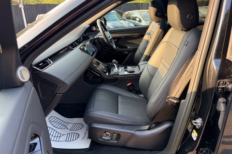 Land Rover Range Rover Evoque R-DYNAMIC HSE MHEV -TRIPLE BLACK - PAN ROOF - ONE OWNER -MERIDIAN -VATQ 21