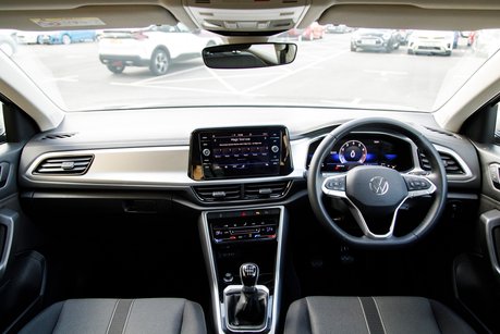Volkswagen T-Roc LIFE TSI