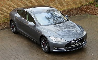 Tesla Model S P85 3