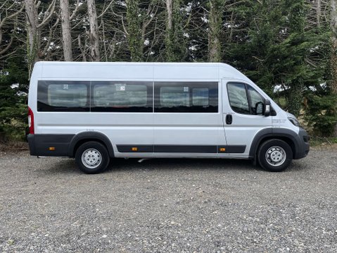 Peugeot Boxer 2.2 440 17seat Non-D1 accessible Minibus Lite with full ramp. L4 H2 Euro 6 9
