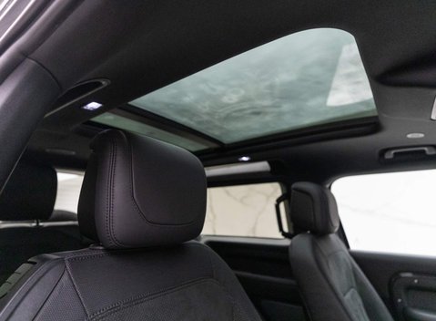 Land Rover Defender V8 CARPATHIAN EDITION 7