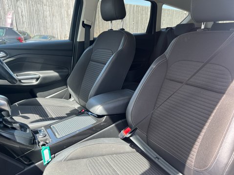 Ford Kuga 2.0 TDCi EcoBlue Titanium Edition SUV 5dr Diesel Powershift Euro 6 (120 ps) 18