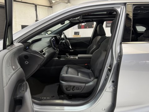Lexus RX 450H PLUS TAKUMI 57