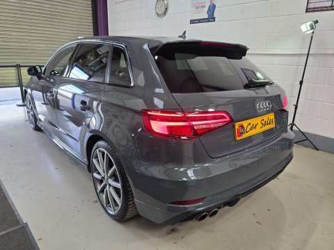 Audi A3 2.0 TFSI Black Edition Sportback Euro 6 (s/s) 5dr 7