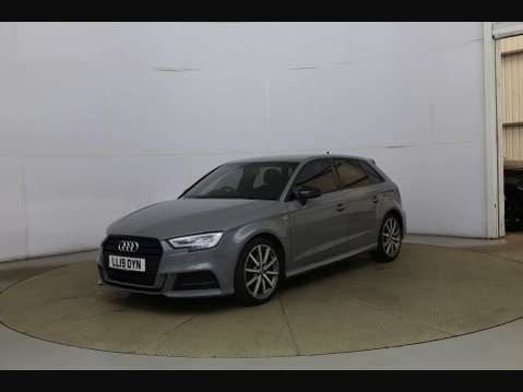 Audi A3 1.0 A3 Sportback 30 TFSI Black Edition Semi-Auto 5dr 3