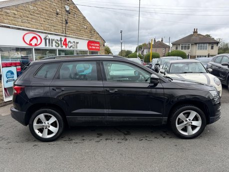 Skoda Karoq SE TSI 8