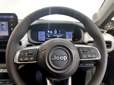 Jeep Avenger 1.2 e-Hybrid Summit SUV 5dr Petrol Hybrid e-DCT Euro 6 (s/s) (100 ps) 13