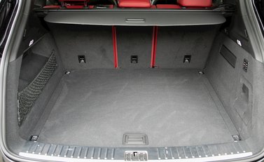 Porsche Cayenne Turbo 27