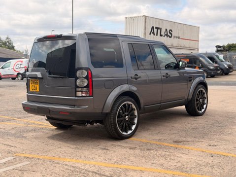 Land Rover Discovery 3.0 SD V6 Graphite Auto 4WD Euro 6 (s/s) 5dr 16
