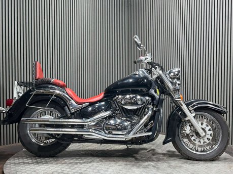 Suzuki Intruder 800 VL 2008 ONLY 17K RUNNING CRUISER PROJECT BIKE SPARES OR REPAIR 800CC