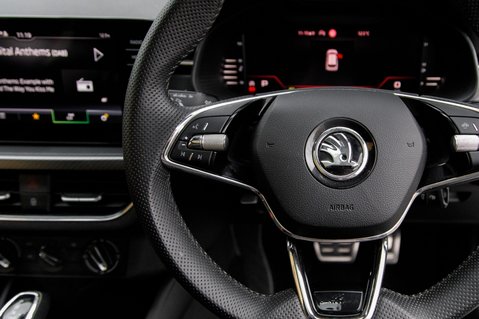 Skoda Kamiq MONTE CARLO TSI DSG 19