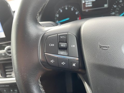 Ford Fiesta 1.0T EcoBoost Zetec Euro 6 (s/s) 3dr 16