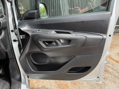 Peugeot Partner BLUEHDI PROFESSIONAL L1 18