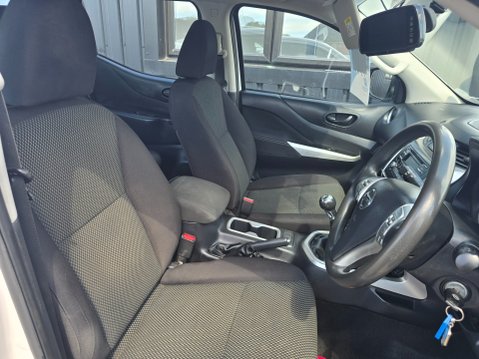 Nissan Navara DCI VISIA SHR DCB 9