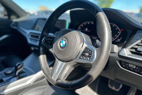 BMW 3 Series 2.0 320i M Sport Auto 4dr 16