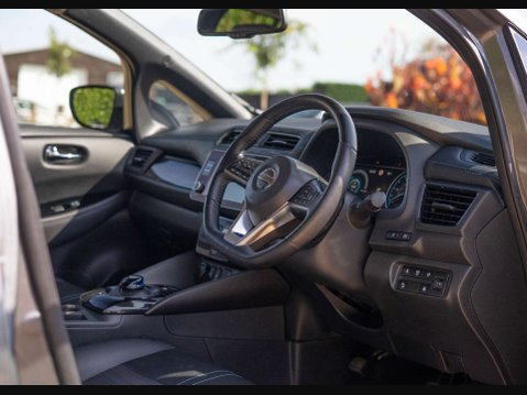 Nissan LEAF Leaf N-Connecta 5dr 38