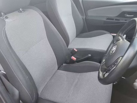 Toyota Yaris 1.5 VVT-h Icon Hatchback 5dr Petrol Hybrid E-CVT Euro 6 (Safety Sense) (101 5