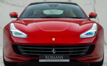 Ferrari GTC4 Lusso V12 7