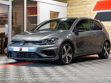 Volkswagen Golf 2.0 Golf R TSi Semi-Auto 4WD 3dr