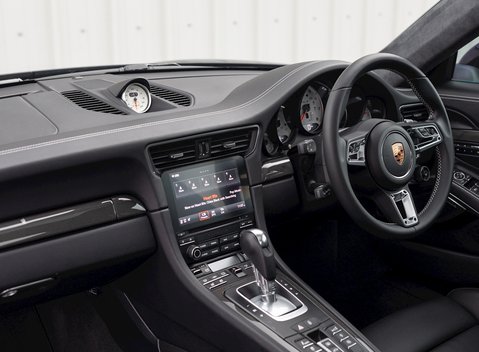 Porsche 911 (991.2) Turbo S 17