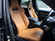 Land Rover Discovery D350 COMMERCIAL DYNAMIC HSE WITH VINTAGE TAN SVR SEATS MATT PPF 17