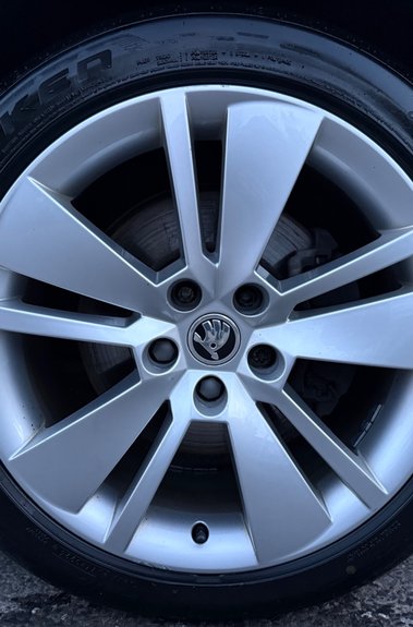 Skoda Superb SE L IV DSG PLUG IN HYBRID -ONE OWNER -FULL SERVICE HISTORY 