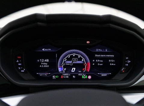 Lamborghini Urus V8 14