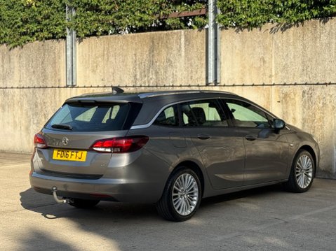 Vauxhall Astra 1.6 CDTi Elite Nav Sports Tourer Auto Euro 6 5dr 12