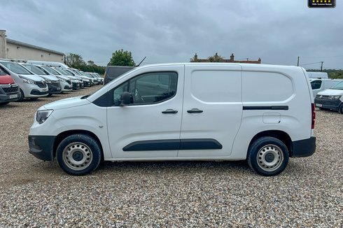 2021 Vauxhall Combo Panel Van for sale — Diesel, 43,345 miles