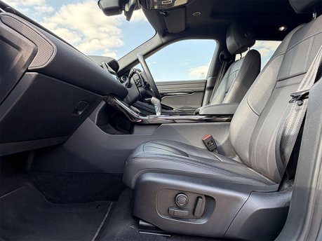 Land Rover Range Rover Evoque EDITION Plug-in Petrol Hybrid 45