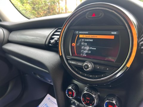 Mini Hatch 1.5 Cooper Classic Steptronic Euro 6 (s/s) 5dr 64