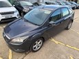 Ford Focus 1.6 Zetec 5dr 2
