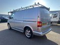 Volkswagen Transporter T5 T30 SPORTLINE SWB 174 BHP 05-1 PREVIOUS OWNER 5