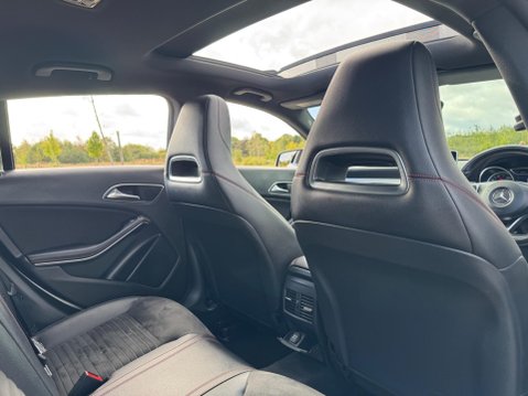 Mercedes-Benz CLA Class 2.1 CLA220d AMG Line Shooting Brake 7G-DCT Euro 6 (s/s) 5dr 36