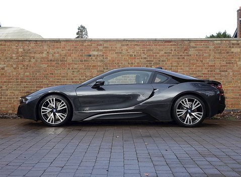 BMW I8 19