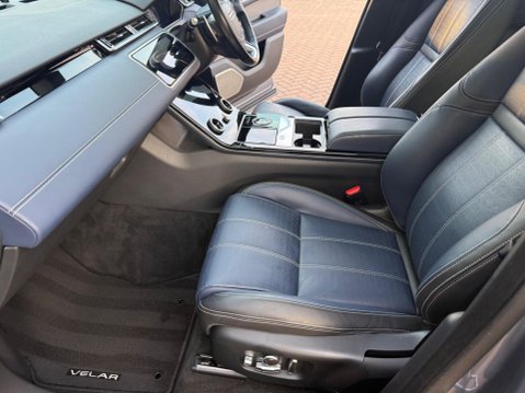 Land Rover Range Rover Velar 2.0 P250 R-Dynamic HSE Auto 4WD Euro 6 (s/s) 5dr 32