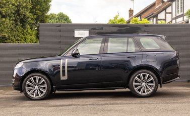 Land Rover Range Rover P550e AUTOBIOGRAPHY 3