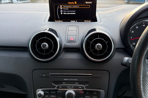 Audi A1 TFSI BLACK EDITION NAV -PANORAMIC SUNROOF - ALL BLACK  45