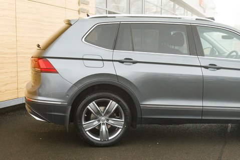 Volkswagen Tiguan Allspace SEL TSI DSG 7