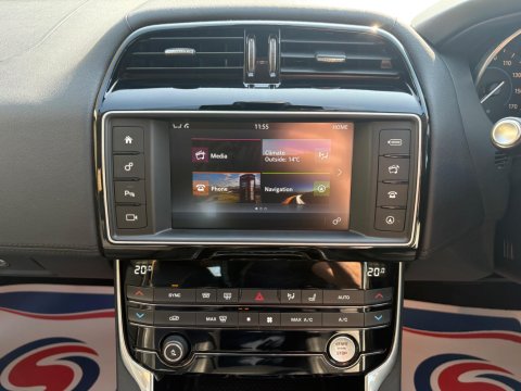 Jaguar XE PORTFOLIO 15