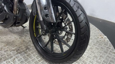 Yamaha MT-125 MT 125 2016 16K GPR EXHAUST NEW MOT SERVICED 125CC NAKED 25