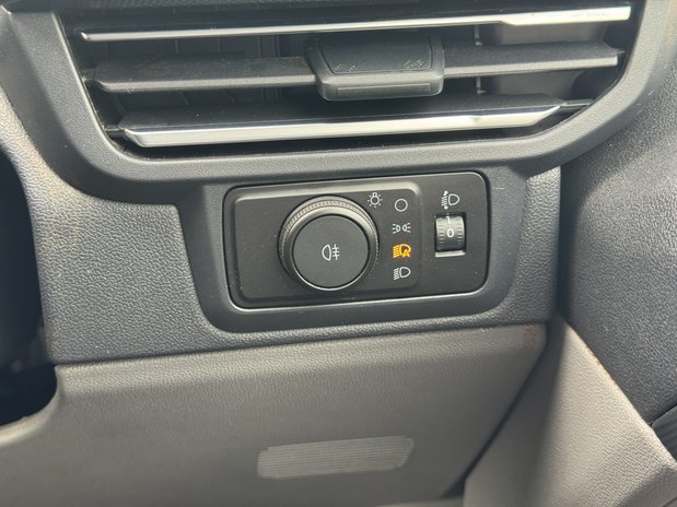 Ford Transit Custom AUTO LWB L2H1 Low Roof Limited 320 Air Con Alloys Cam Sensors EURO 6 22